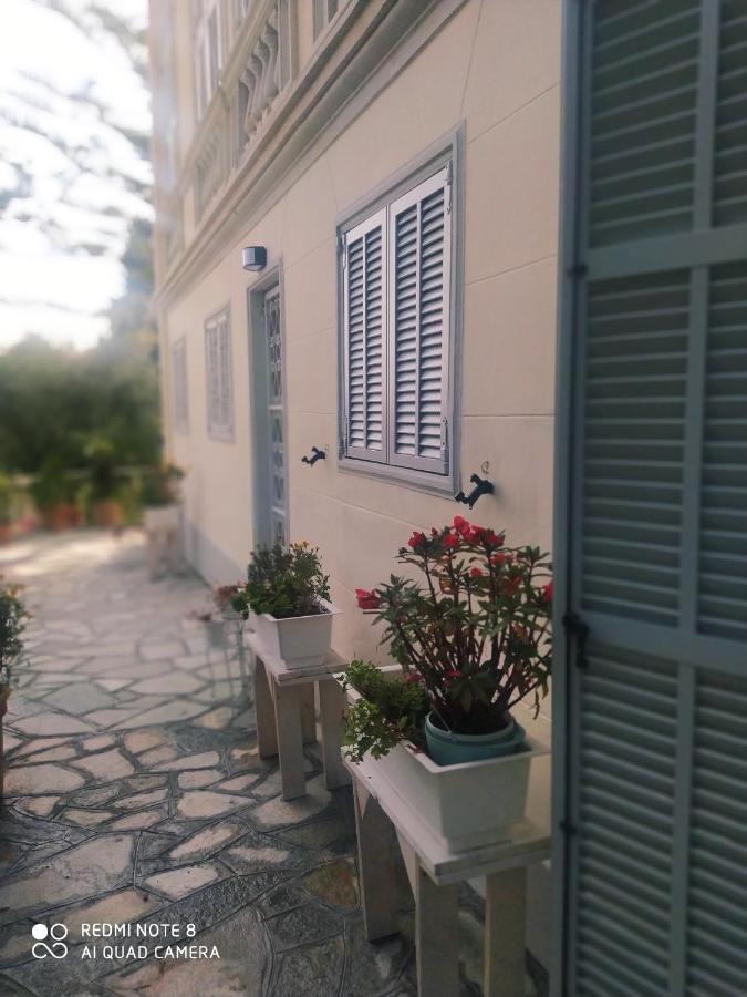 Pergolato Apartment *